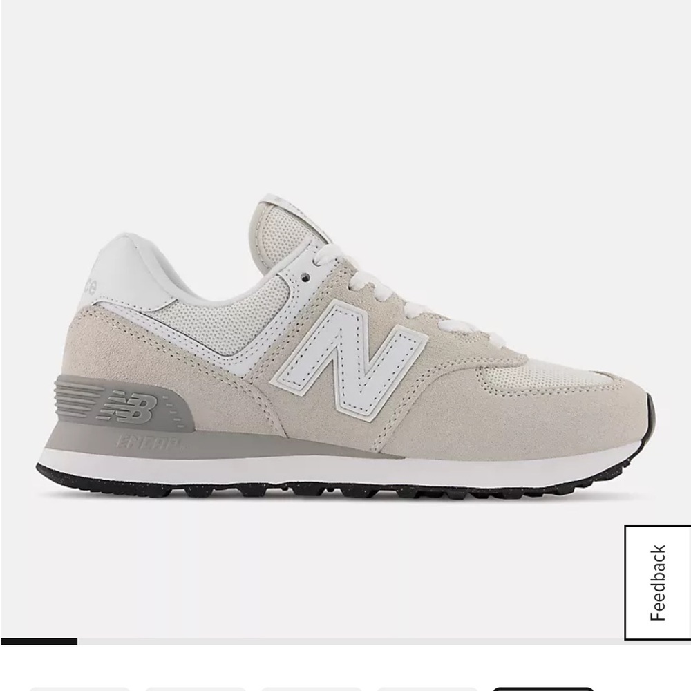 NWT!! New Balance 574 Core in Nimbus cloud with nb white